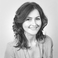 Iris Schiefer avatar image