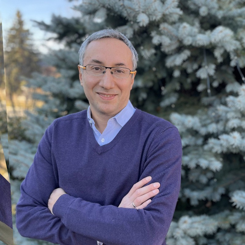 Juan Castro-Zumaeta, MBA, CFA avatar image