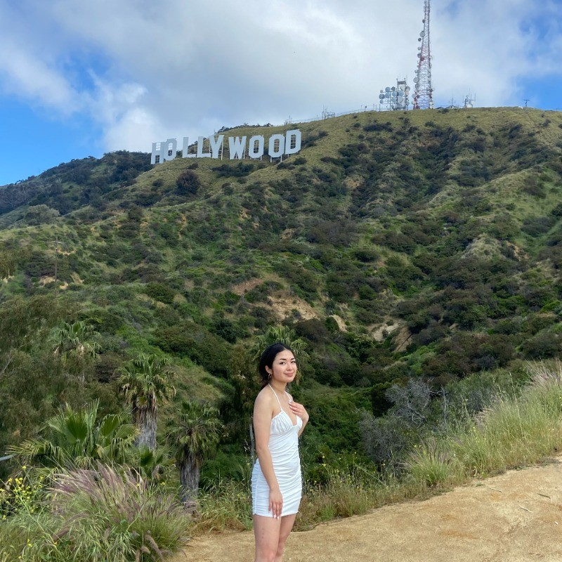 Mary Velez avatar image