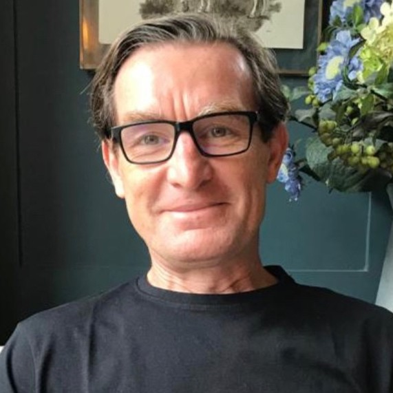 Damian Smith avatar image