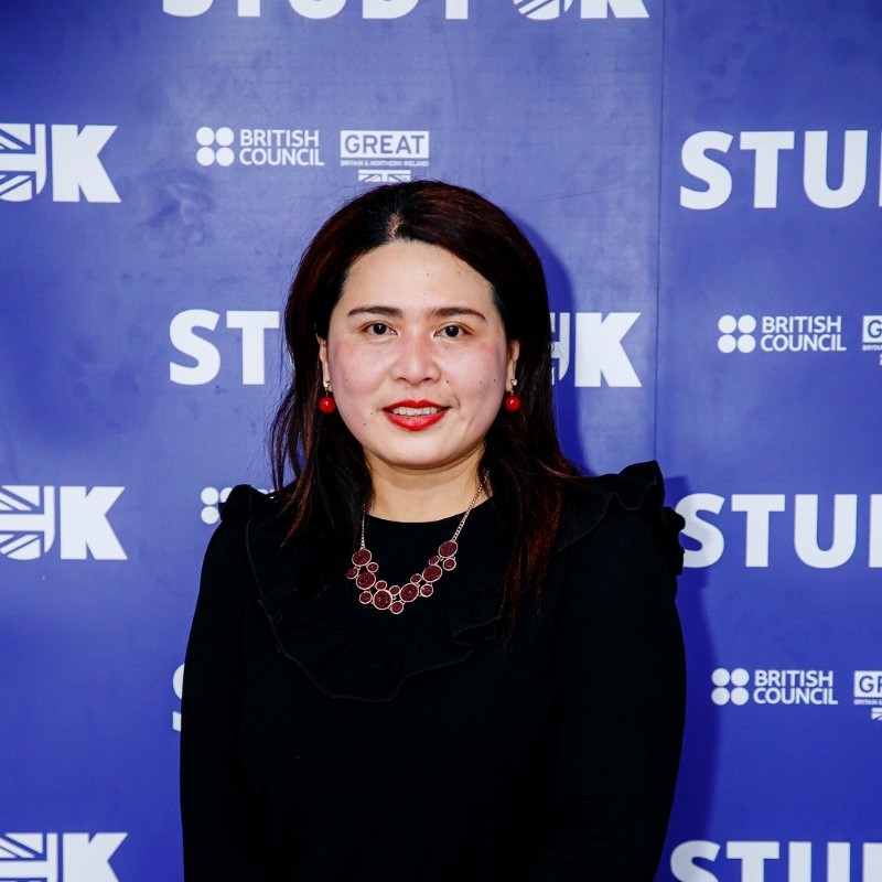 Uraiwan Samolee avatar image