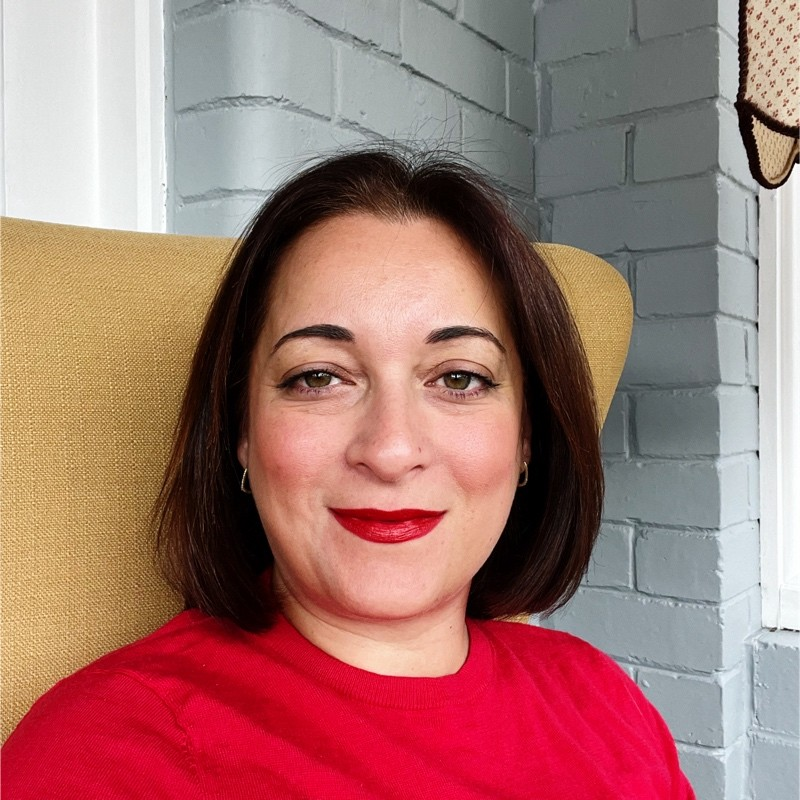 Deanna Paris avatar image