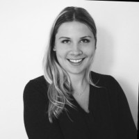 Julia Drahoss avatar image