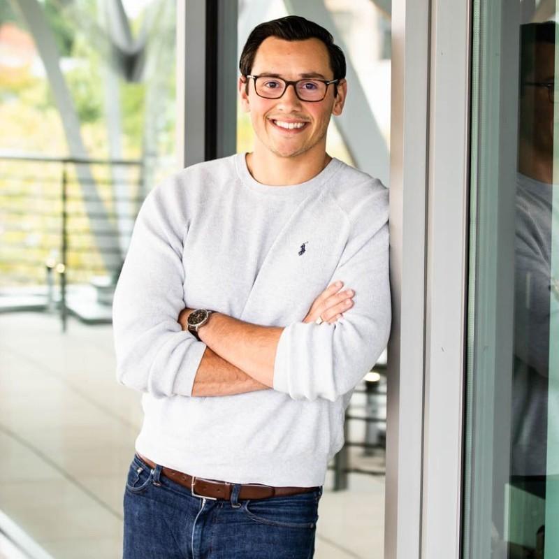 Alex Enriquez avatar image