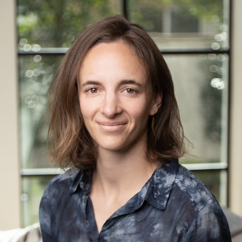 Flavia de la Fuente avatar image