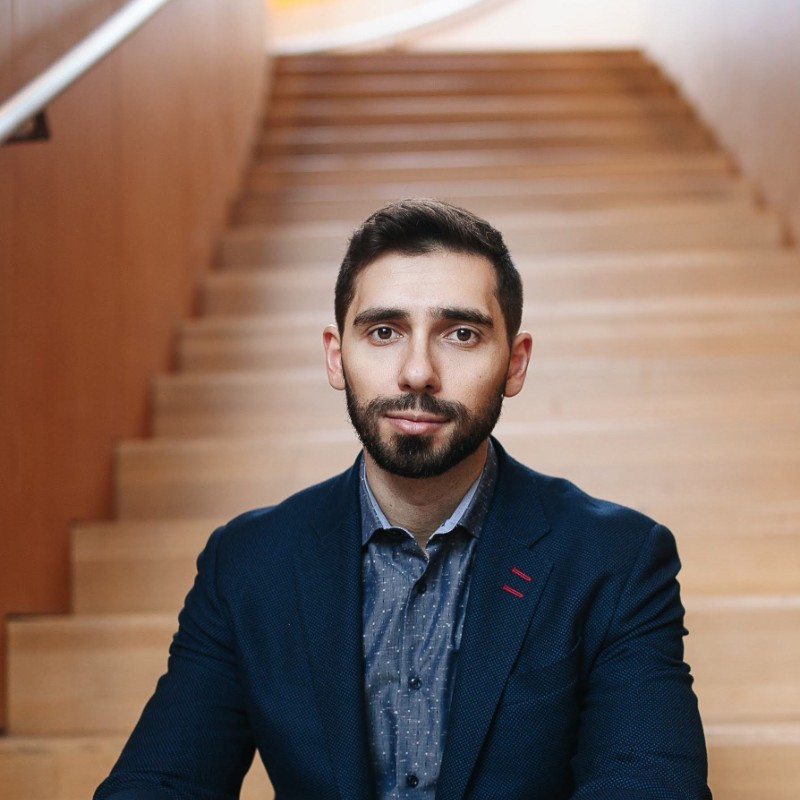 Alex Karasyov avatar image