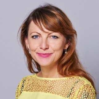 Veronika Kuchynskaya avatar image