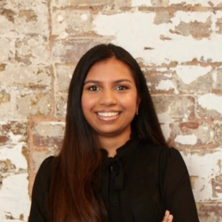 Zeinab Ruhomauly avatar image