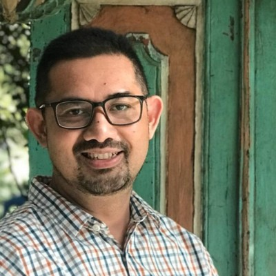 Rinto Azhar avatar image