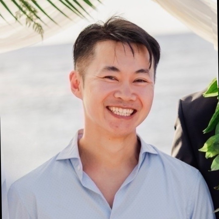 William La avatar image