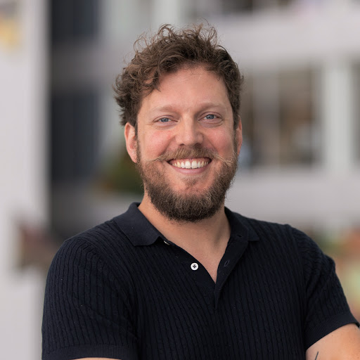 Kalle kalle avatar image