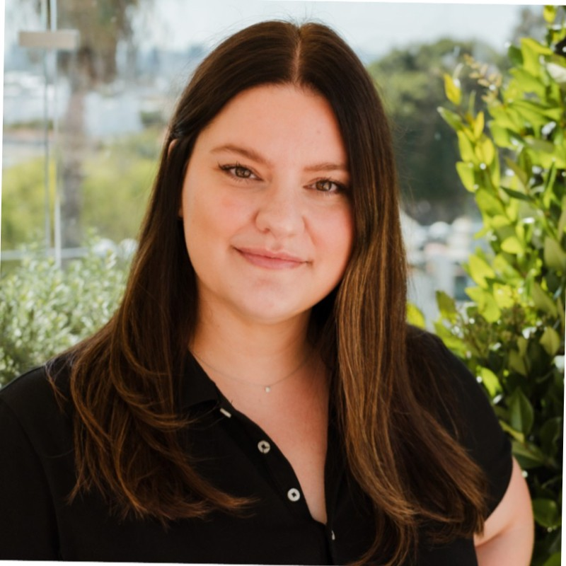 Elissa Henderson avatar image