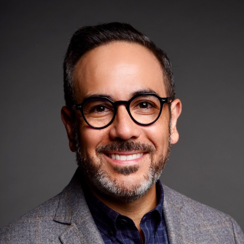 Ian Ponce avatar image