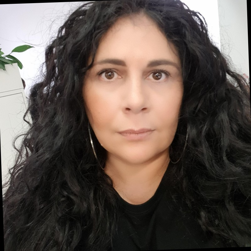 Joanne Bloom avatar image