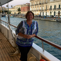 Alisha Lauer avatar image