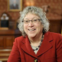 Henrietta Davis avatar image