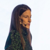 Liri Segal avatar image