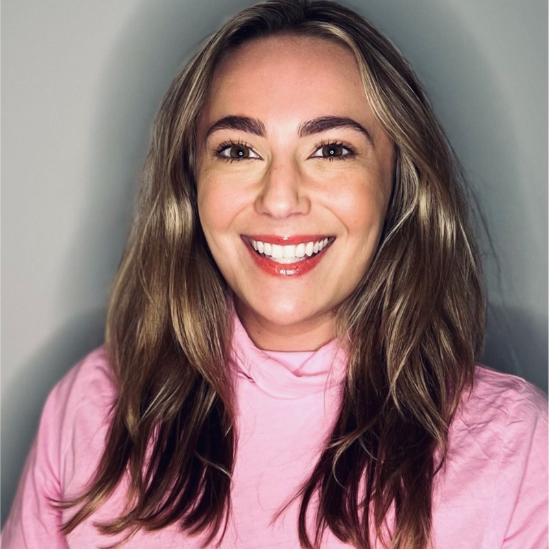 Elana Sears avatar image