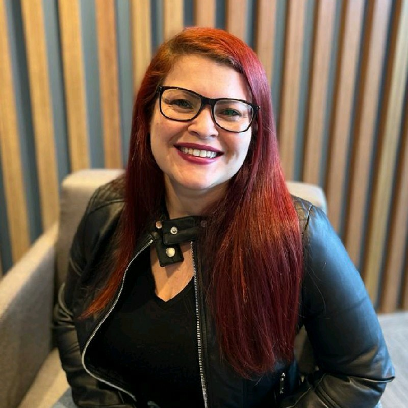 Amanda Ávila avatar image