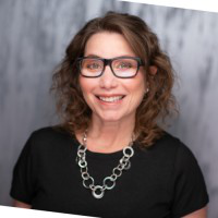 Tracy Holst avatar image