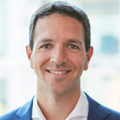 Urs Reinhard avatar image