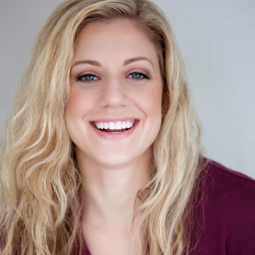 Anna Van Valin avatar image