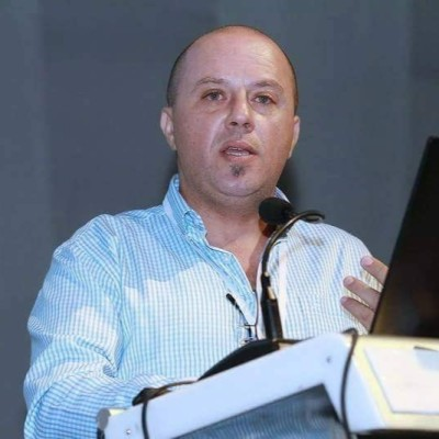 Zamir Akiva avatar image