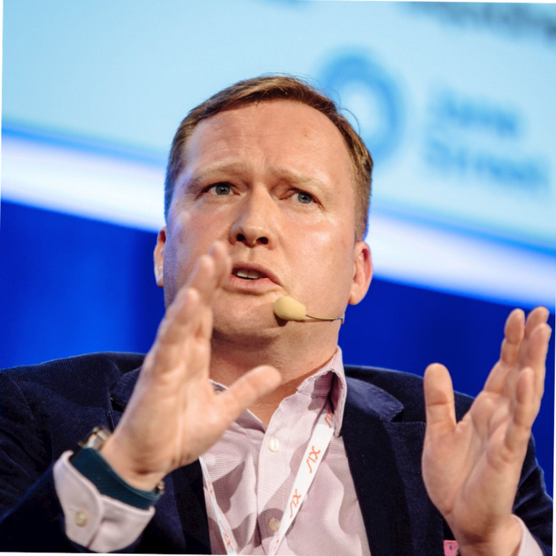 Simon Dove avatar image