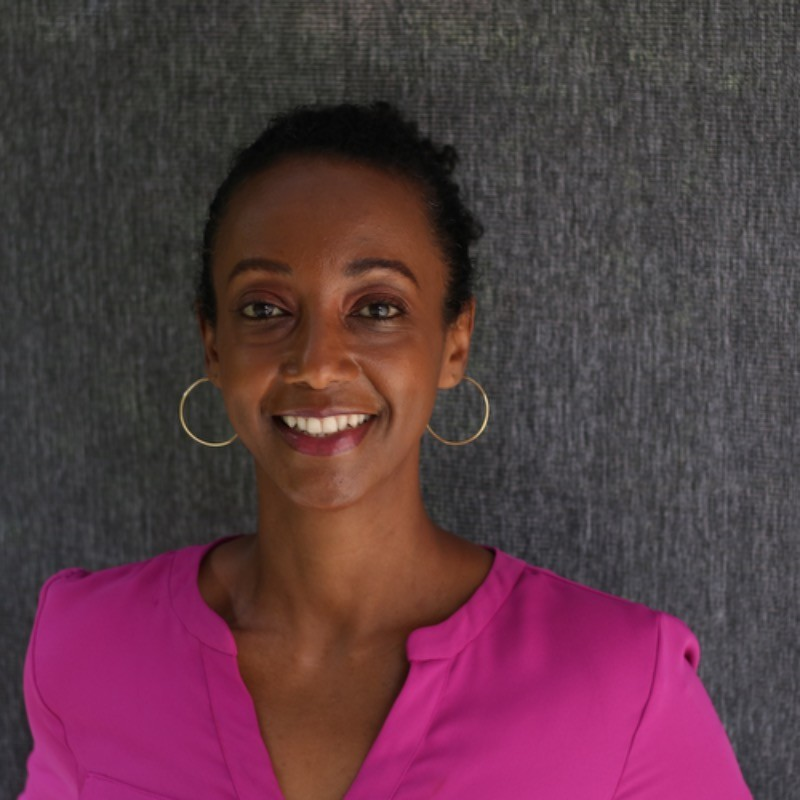 Rebecca F. avatar image