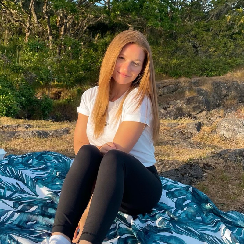 Meghan Hilton avatar image