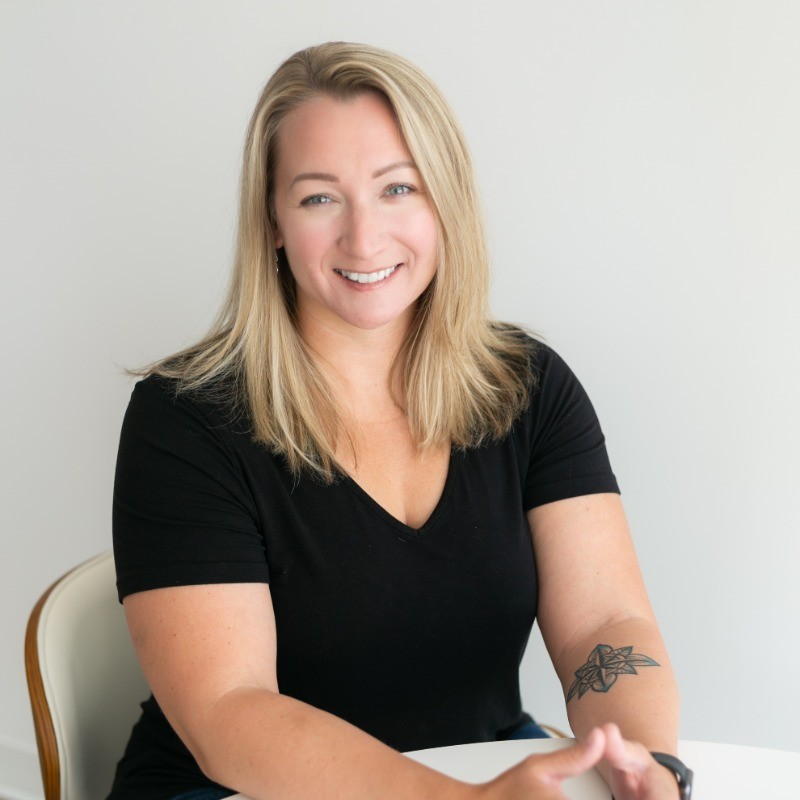 Lisa Schnare avatar image