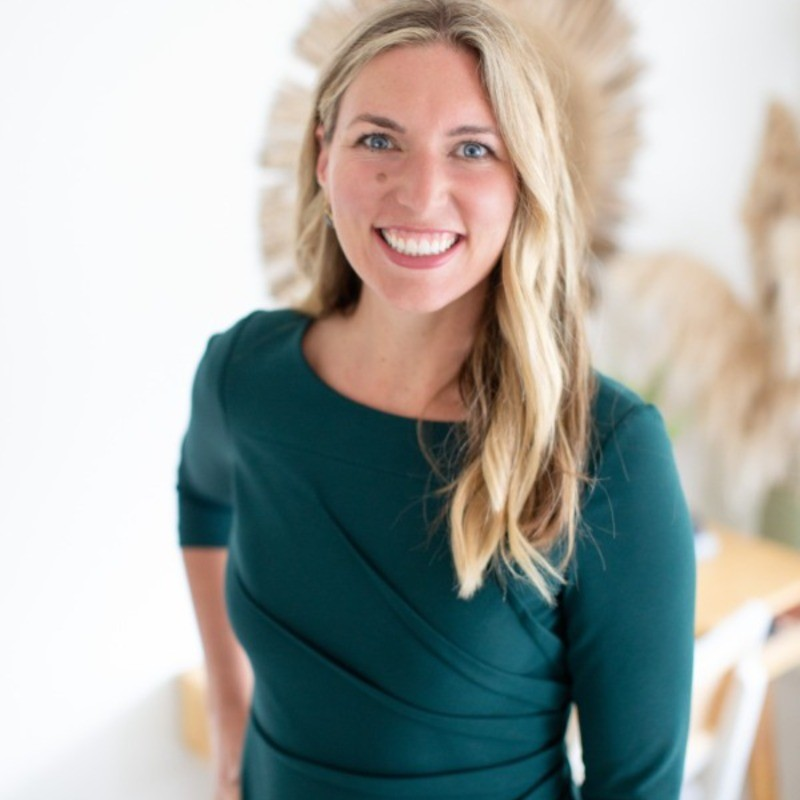 Jacqueline Russell avatar image