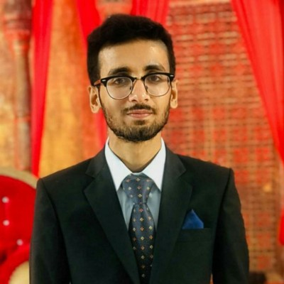 Daksh Lalwani avatar image