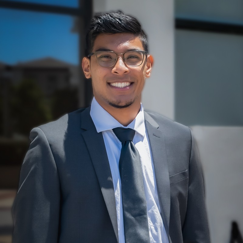 Nicholas Gomes, CFP® avatar image