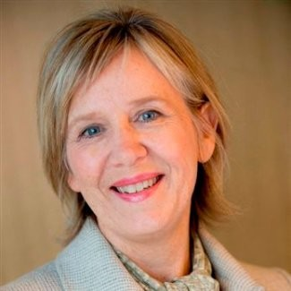 Robyn Charlwood avatar image