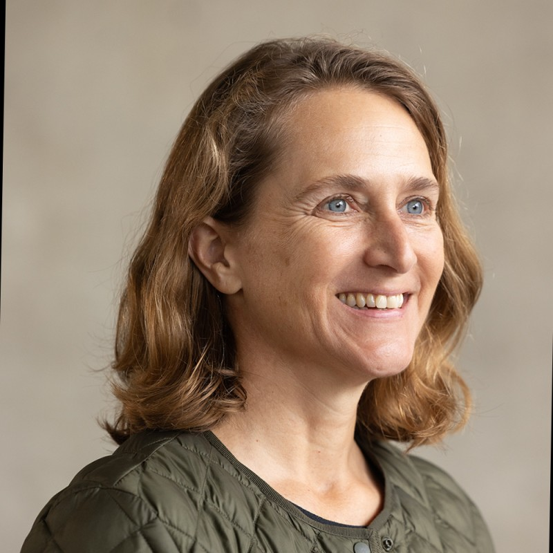 Amy Whitesides avatar image