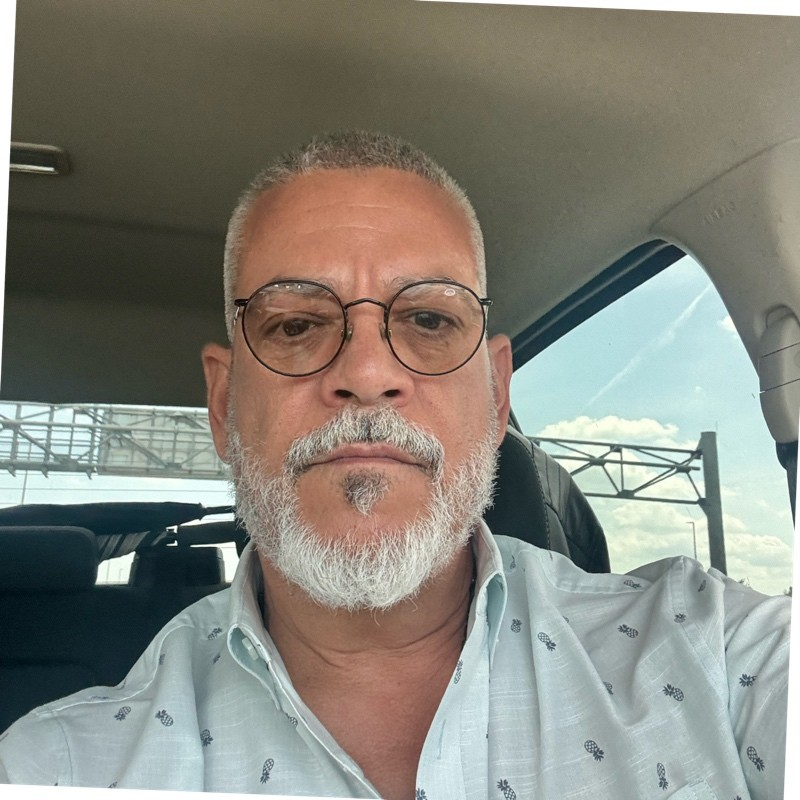 Ismael Aviles avatar image