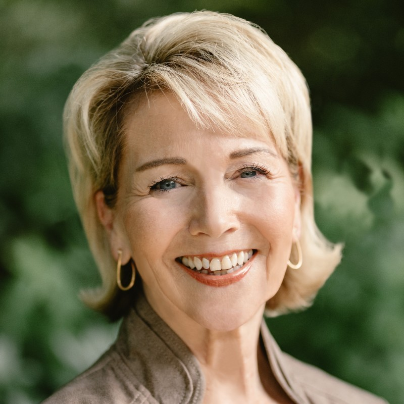 Catherine Robertson avatar image