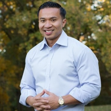 Seni S. avatar image