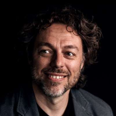 William Bakker avatar image