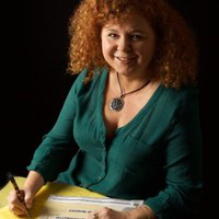 Nives Robinson avatar image