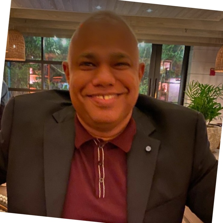 Suresh Vadakath avatar image