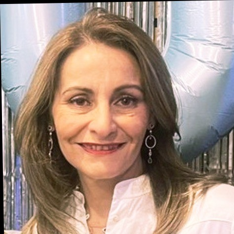 Alejandra Hurtado avatar image