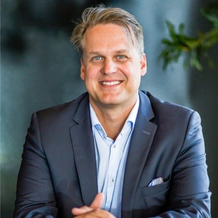 Juha Saarinen avatar image