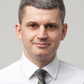 Олег Чирков