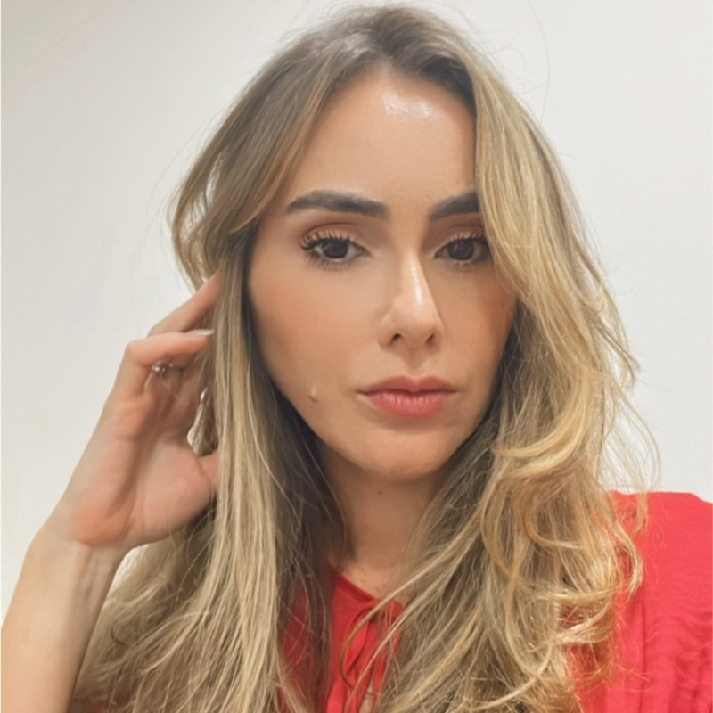 Isabela Cerveira avatar image