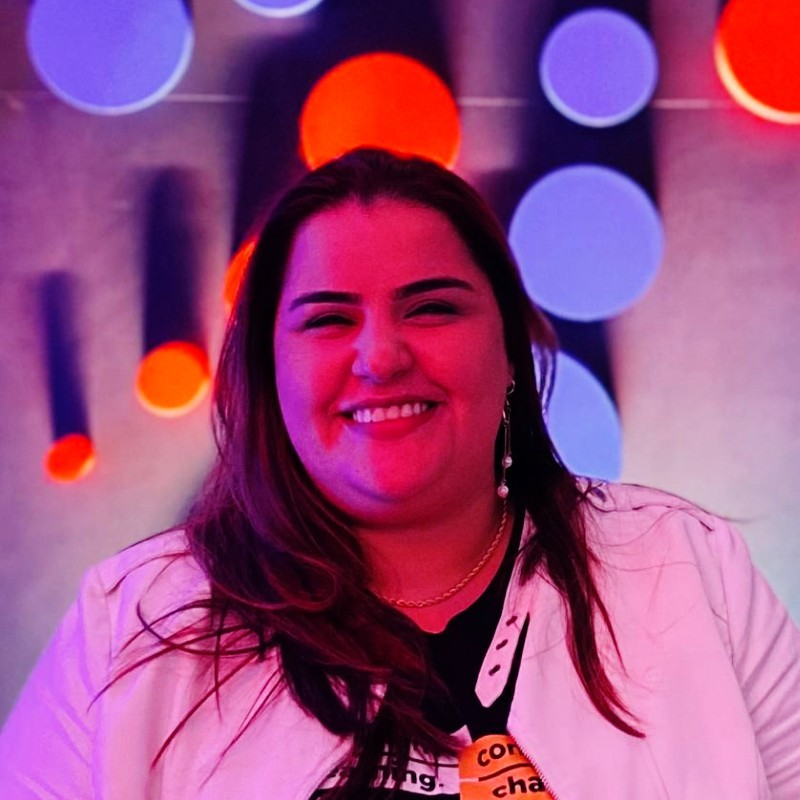 Aline Ferraz avatar image