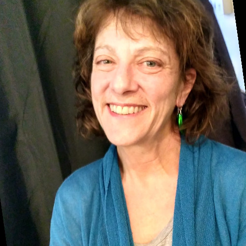 Julia W. avatar image