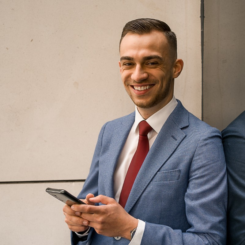 Florian Gröne avatar image