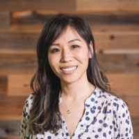 Gloria Synn avatar image